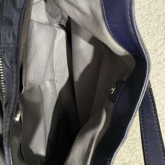 SOLD Coach Soho purse Navy Blue - Picture 5 of 8